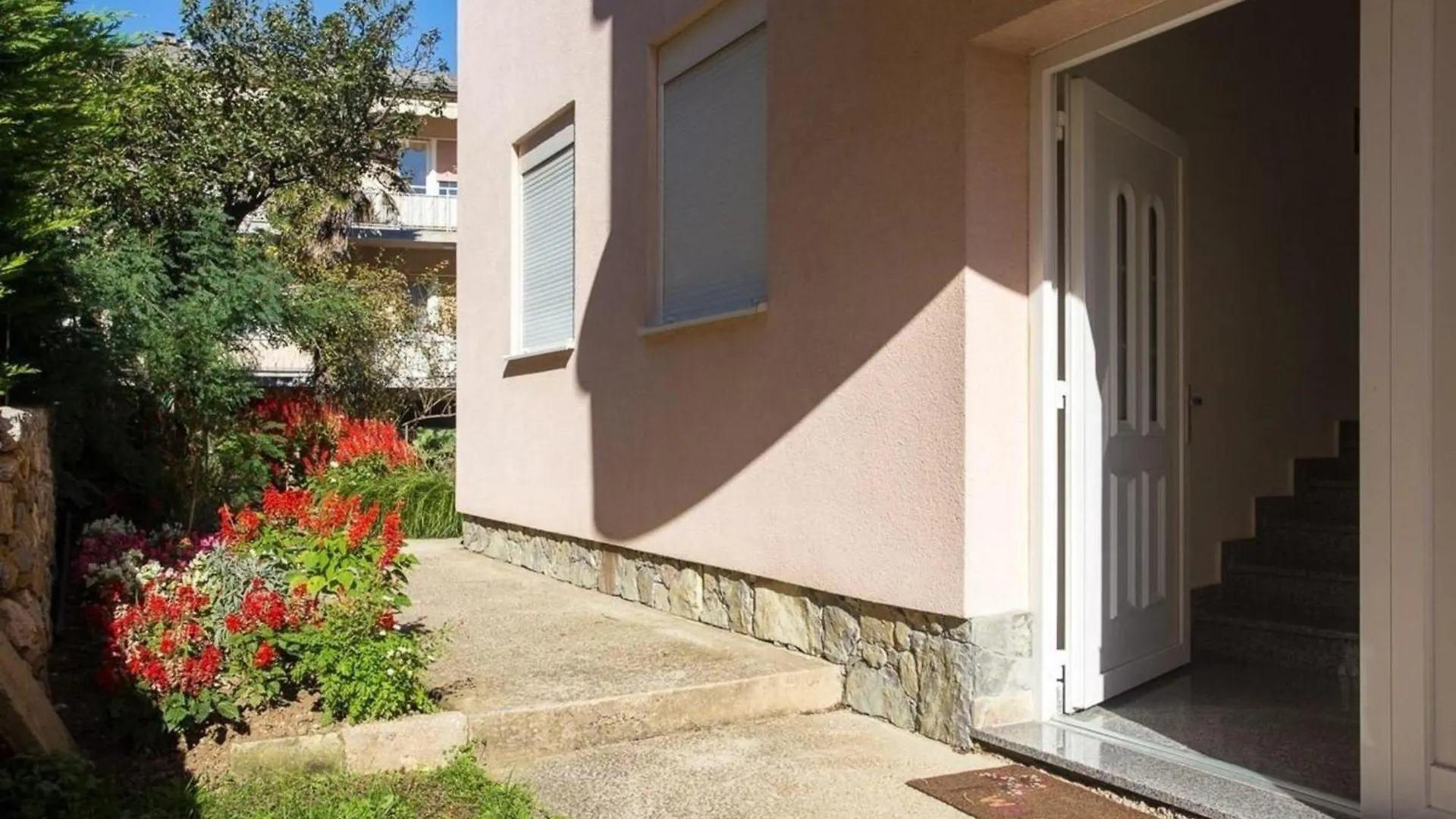 Apartment Ferienwohnung Fuer 2 Personen 1 Kind Ca 32 Qm In Baska, Kvarner Bucht Krk Croatia